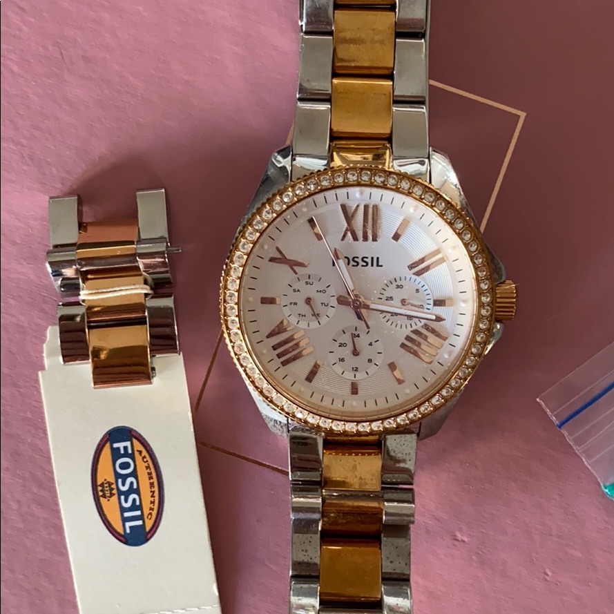 Fossil Watch Silver And Gold With Diamonds